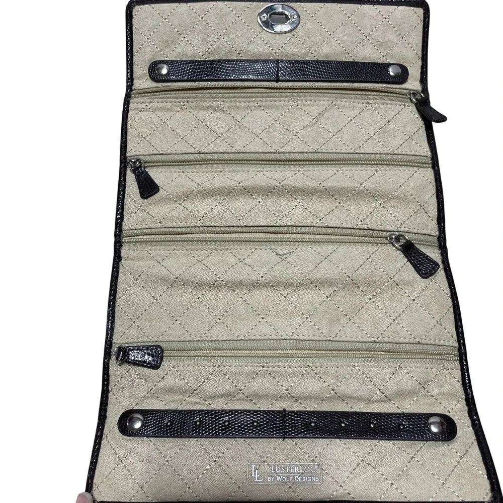 Wolf Leather‎ Jewelry Travel Case Luster Look 9x 4 (open 14